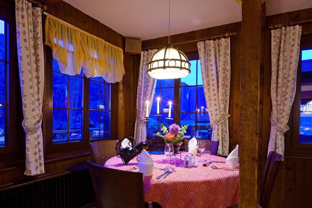 Hotel Aux Mille Etoiles Salvan Eksteriør billede
