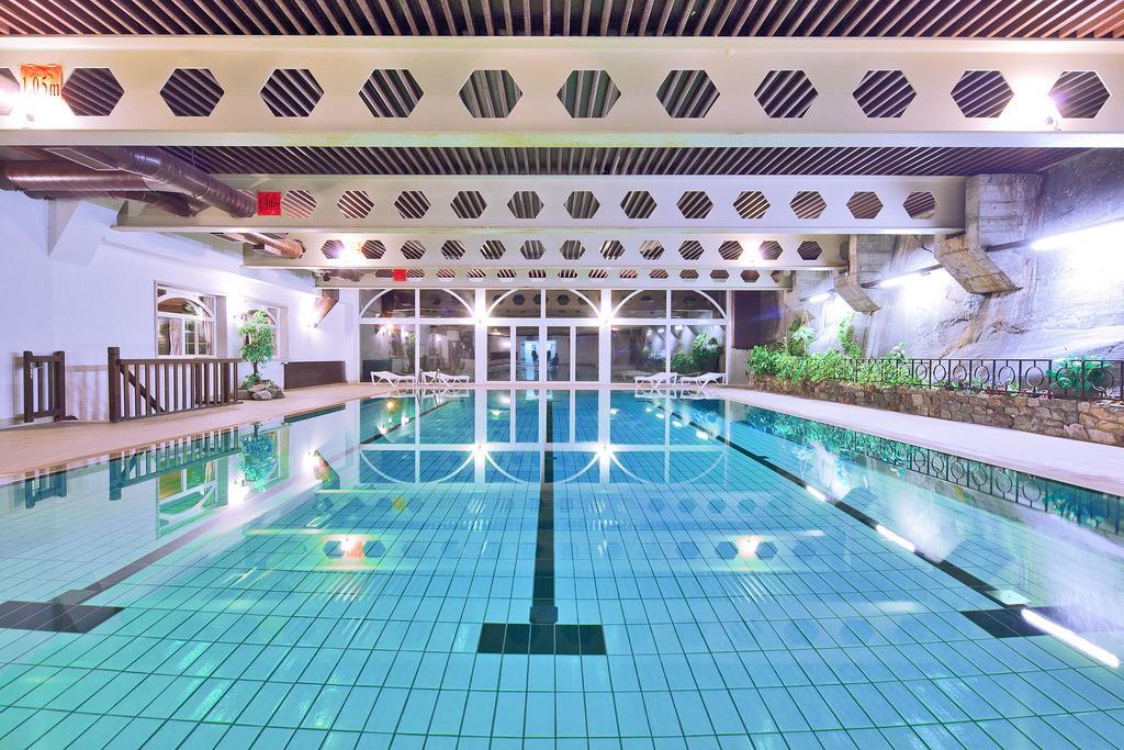 Hotel Aux Mille Etoiles Salvan Eksteriør billede