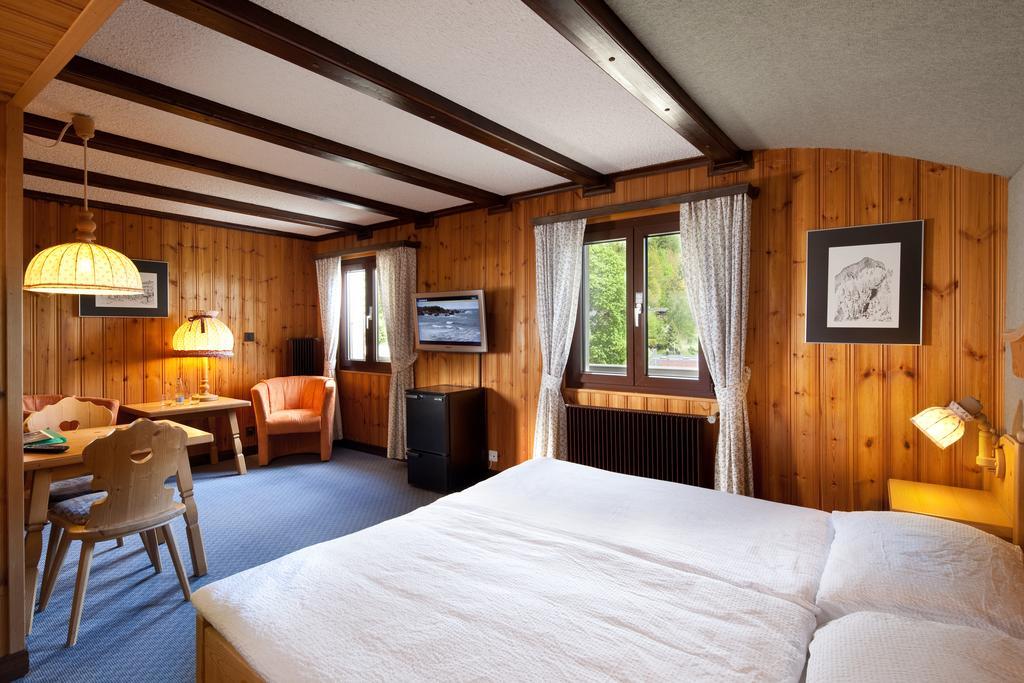 Hotel Aux Mille Etoiles Salvan Eksteriør billede