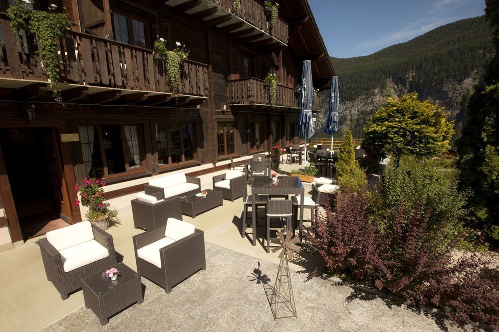 Hotel Aux Mille Etoiles Salvan Eksteriør billede